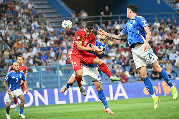 世界杯十大超远距离射门进球集锦