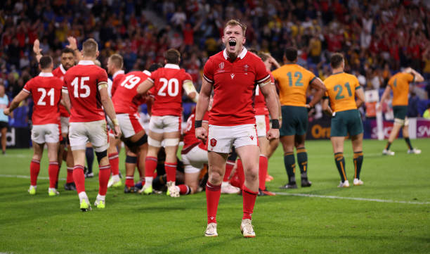 西班牙点球大战不敌俄罗斯，东道主创造奇迹