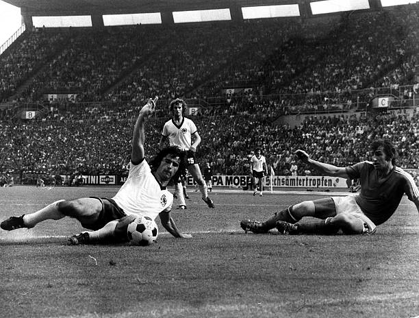 穆勒的世界杯高光时刻:2014年决赛之路与冠军荣耀