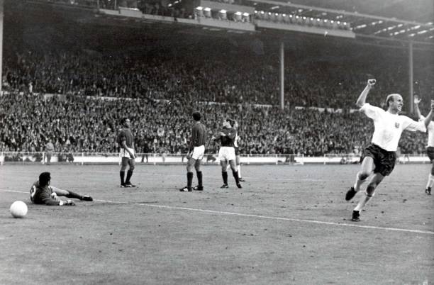 世界杯连贯:赛事规则与赛制变迁解析