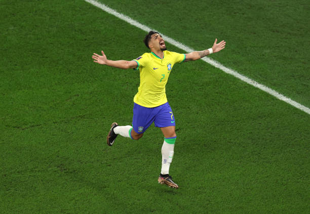 欧洲区预选赛十大冷门:传统强队意外翻车实录