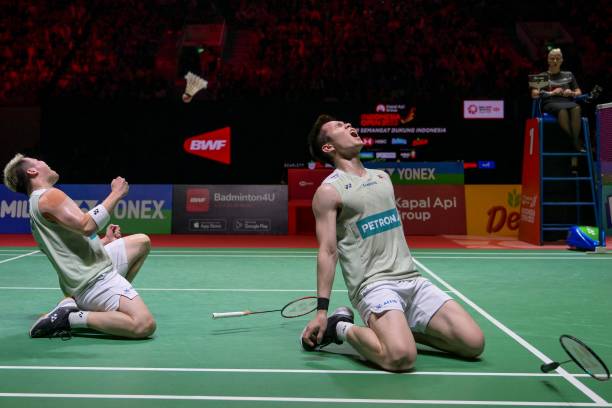 高端羽毛球拍选购指南：Yonex、Victor、Li-Ning如何选？
