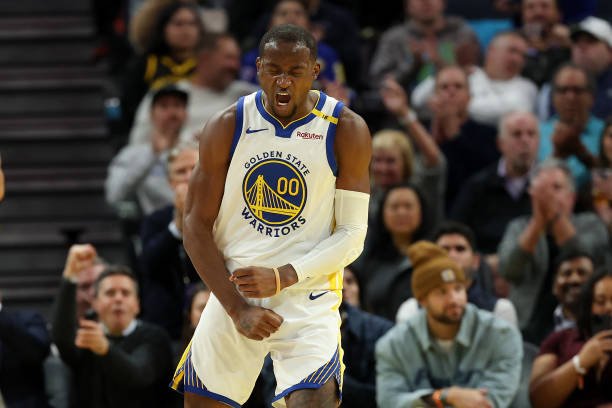 夜店登到MVP：哈登职业生涯的成熟与成长